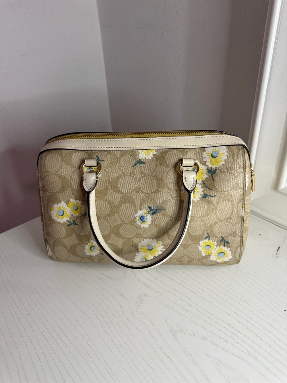Coach Beige Signature Floral Satchel with Yellow Daisies - Picture 2 of 3